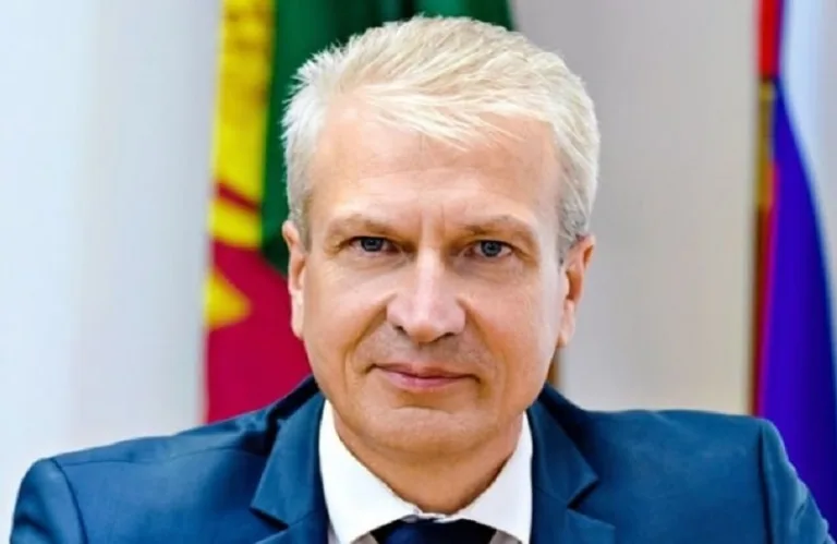 Силовики проводят обыски у главы Отрадненского района Андрея Волненко