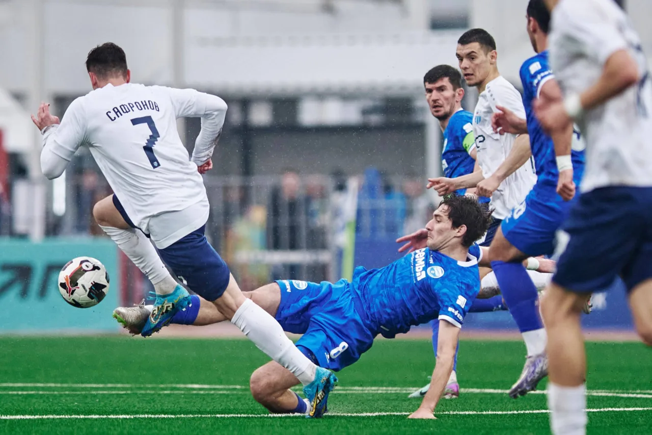 Черноморец Ротор футбол 1