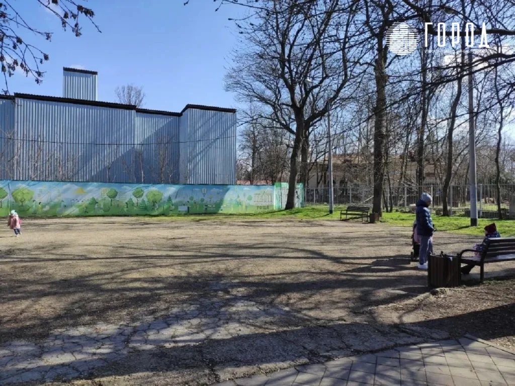 В Чистяковской роще Краснодара не будут восстанавливать детскую площадку: узнали почему