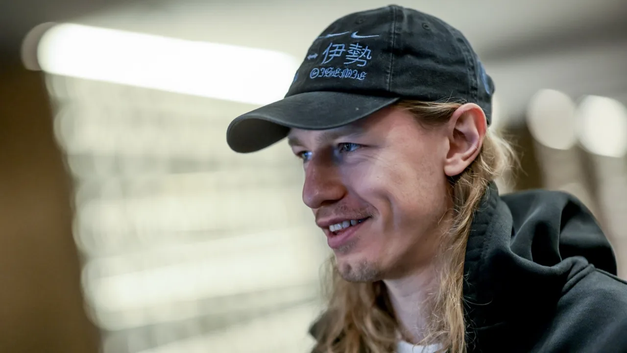 Матвей Сафонов