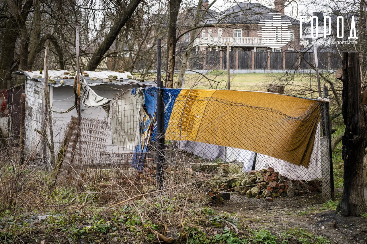 Хижина на Затоне