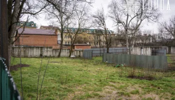 Открытый бассейн с рестораном на Затоне Краснодара (2)