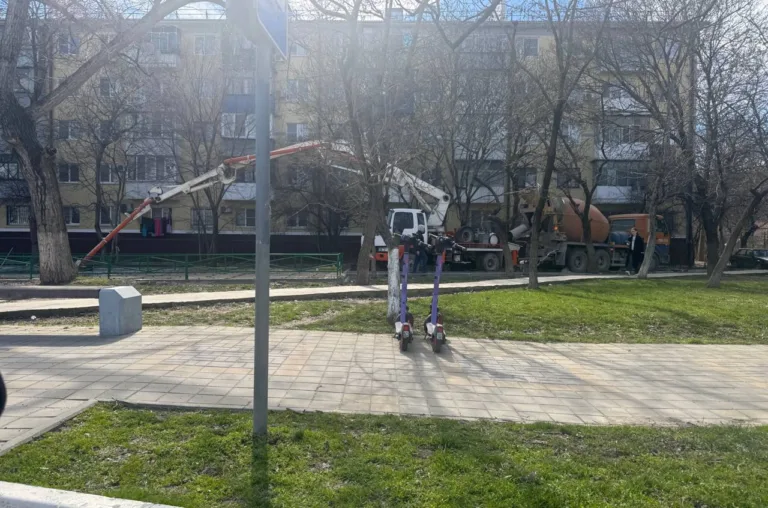 Мэр Новороссийска за три месяца не сделал детскую площадку по поручению губернатора на прямой линии