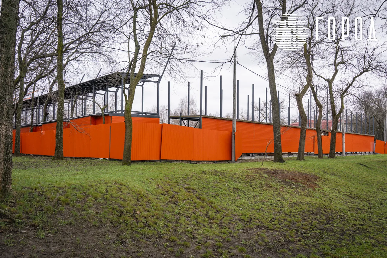 Стадион пляжных видов спорта в Краснодара в парке 30-летия Победы (4)