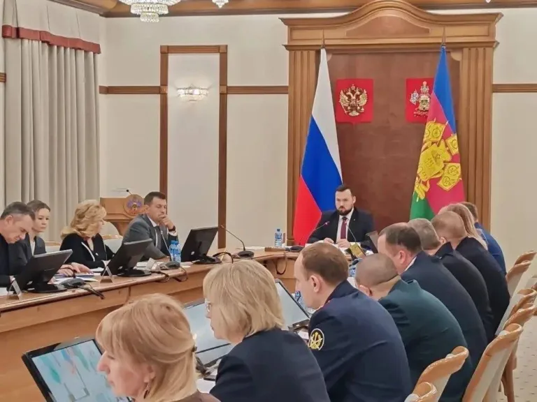 Мэров и глав районов Кубани лично обязали бороться с детской наркоторговлей