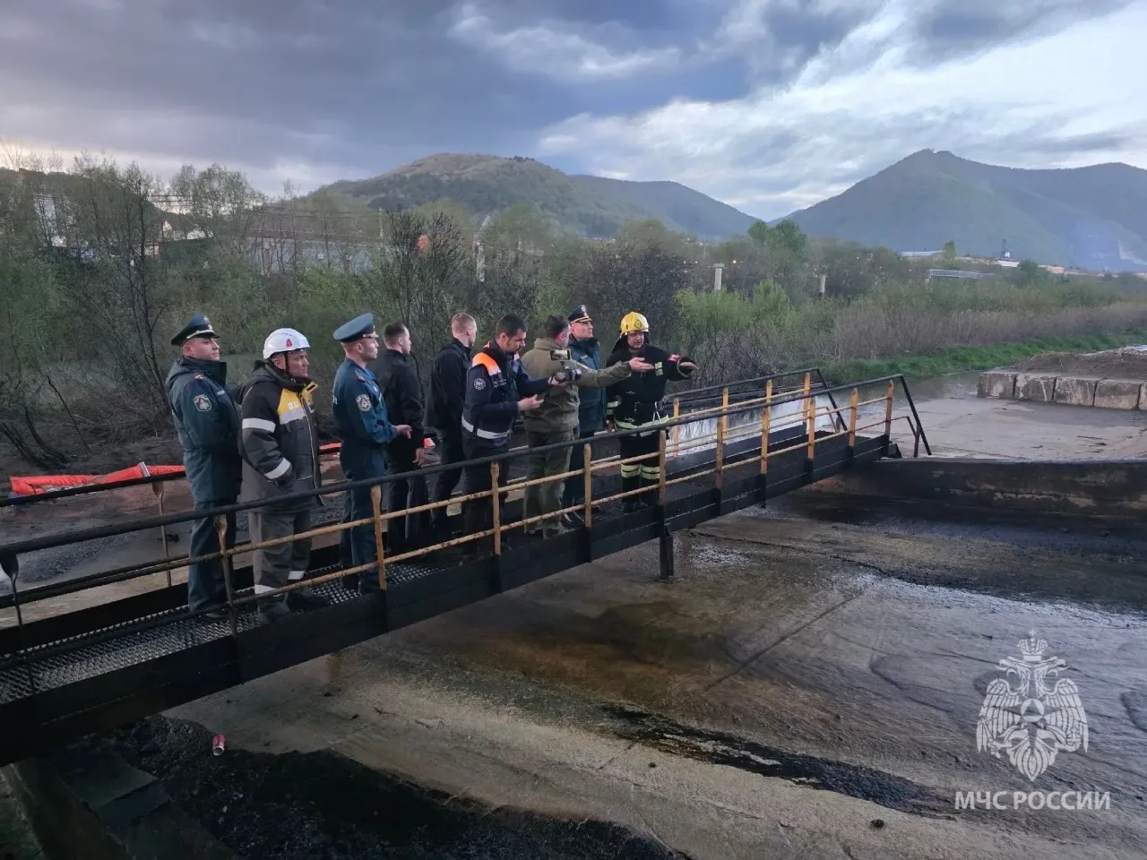 О чём умалчивают власти: экологическое бедствие в Туапсе, утечка нефтепродуктов в Чёрное море, пожар двухэтажки