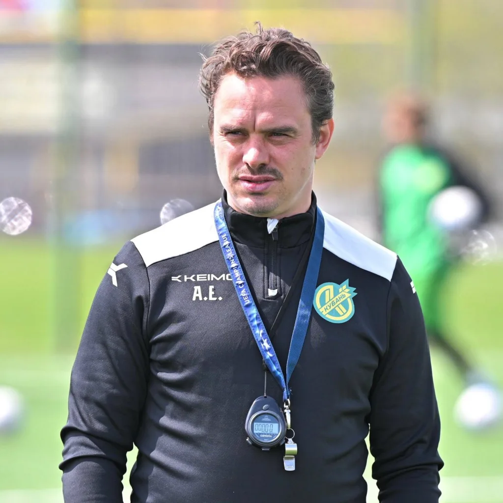 Андрей Ещенко