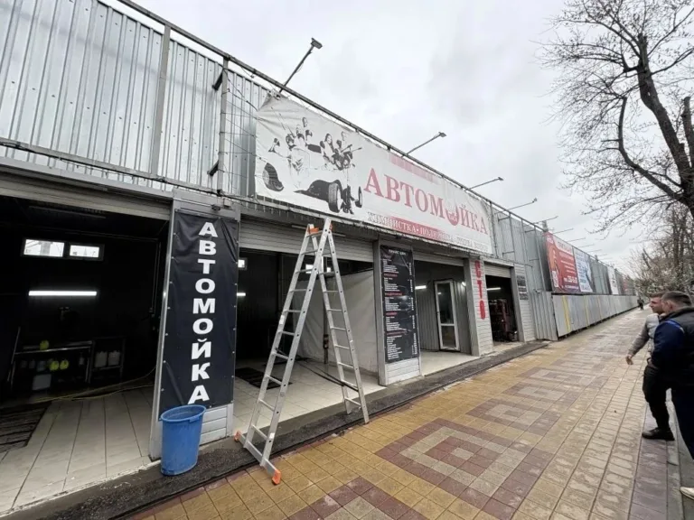 Сначала мы, затем вся Россия: мэр Краснодара похвастался своей идеей «русификации» вывесок