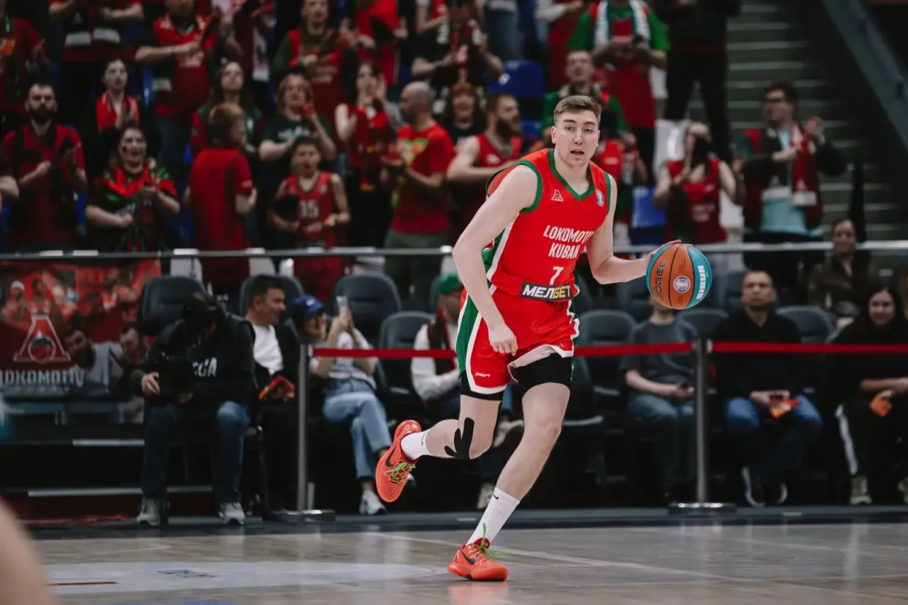 Локомотив_Кубань (1)