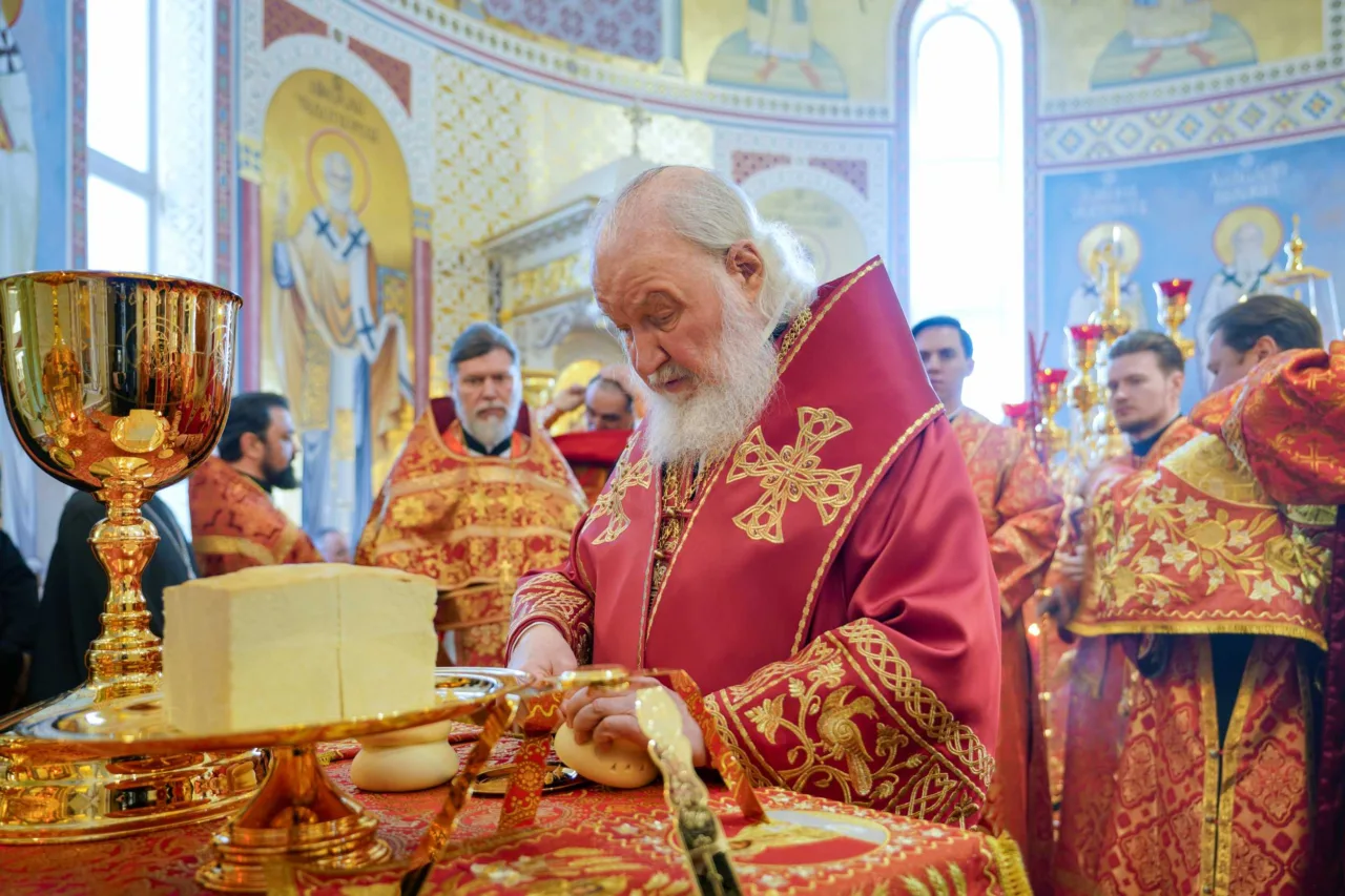 Патриарх Кирилл наградил орденом депутата ЗСК, фигуранта антикоррупционного иска Бориса Юнанова