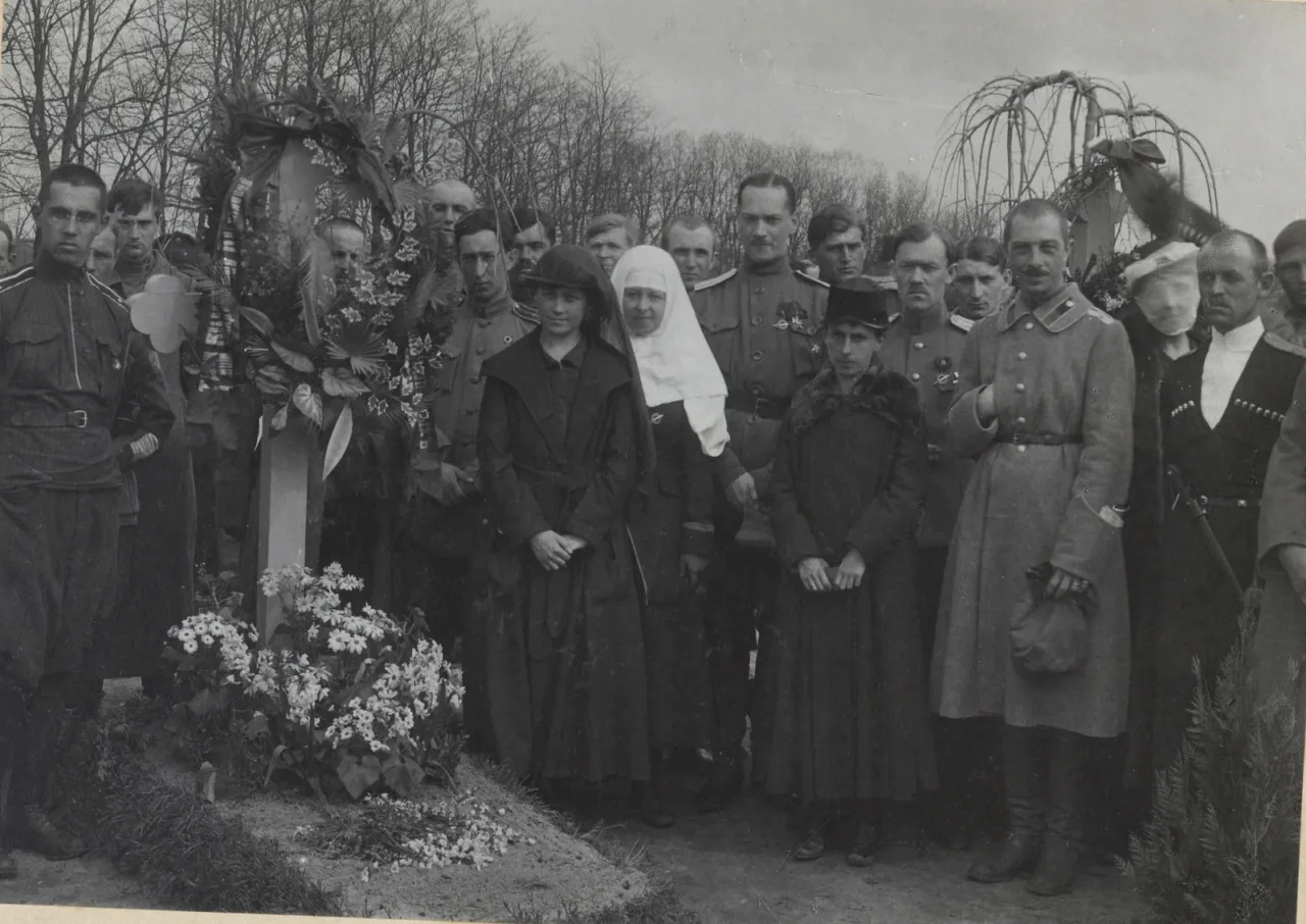 похороны Корнилова