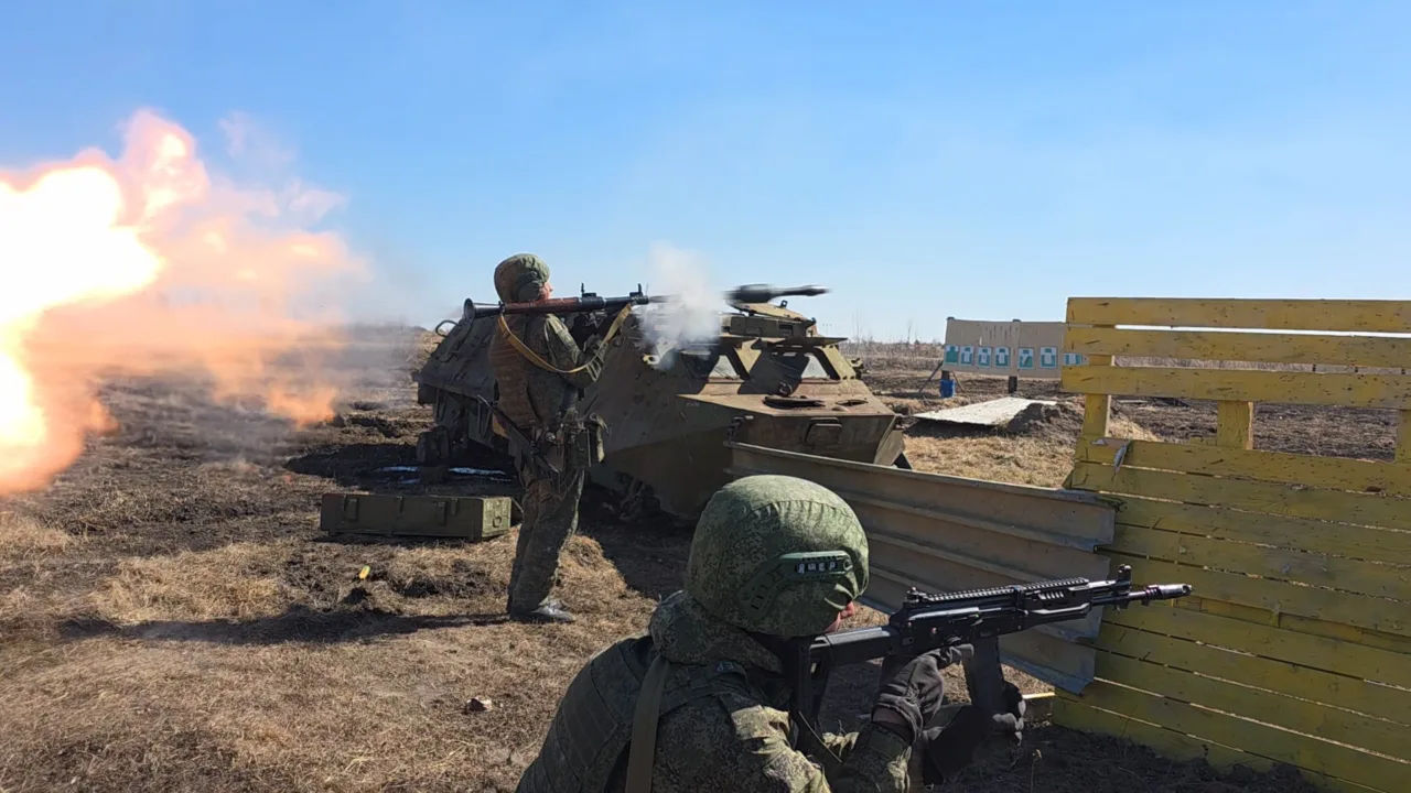 Стрельбы на полигоне Минобороны