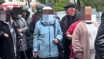 Очереди с ночи у онкодиспансера Краснодарского края