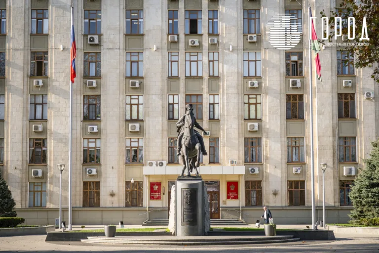 Власти Краснодарского края провалили реализацию госпрограмм по развитию ЖКХ, транспорта и обеспечению безопасности населения
