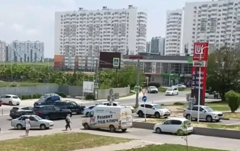 В Краснодарском крае образовались очереди на АЗС