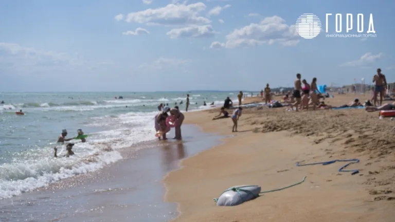 Температура воды в Чёрном море сегодня прогрелась до +26 градусов