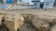 Шторм в Анапе смыл весь завезённый песок после разлива мазута