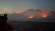 Пожар в Утрише 26 августа 2026 года со стороны Черного моря
