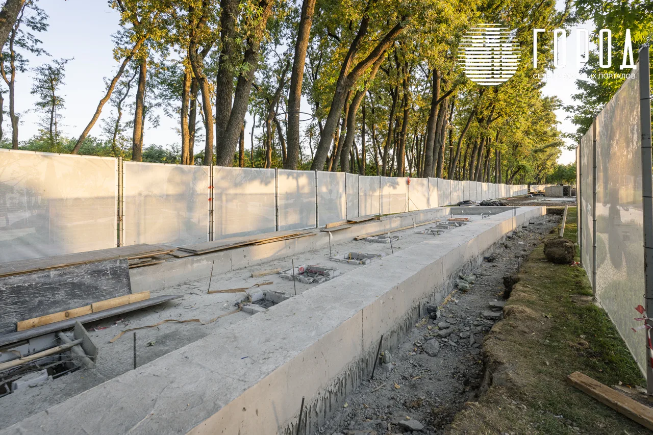 В парке Краснодар Галицкого строят реку (4)