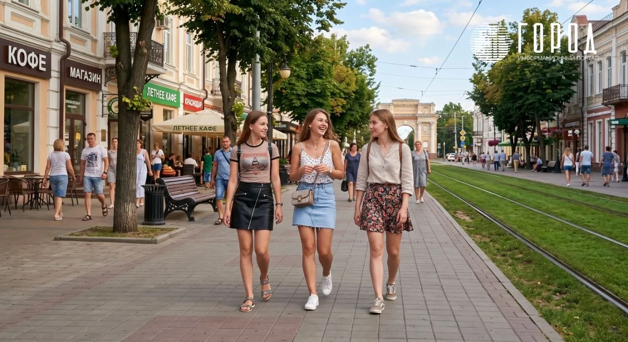 В Краснодарском крае возвращается мода на синий цвет и подчёркнутые формы женщин