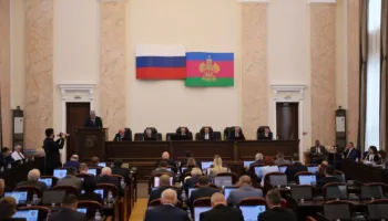 Губернатора и депутатов ЗСК не стали эвакуировать в укрытия во время атаки БПЛА