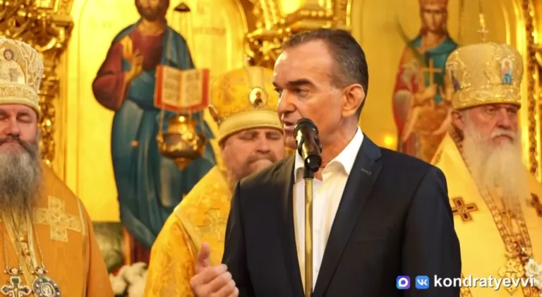 Вениамин Кондратьев после слухов об отставке вернулся в Краснодар